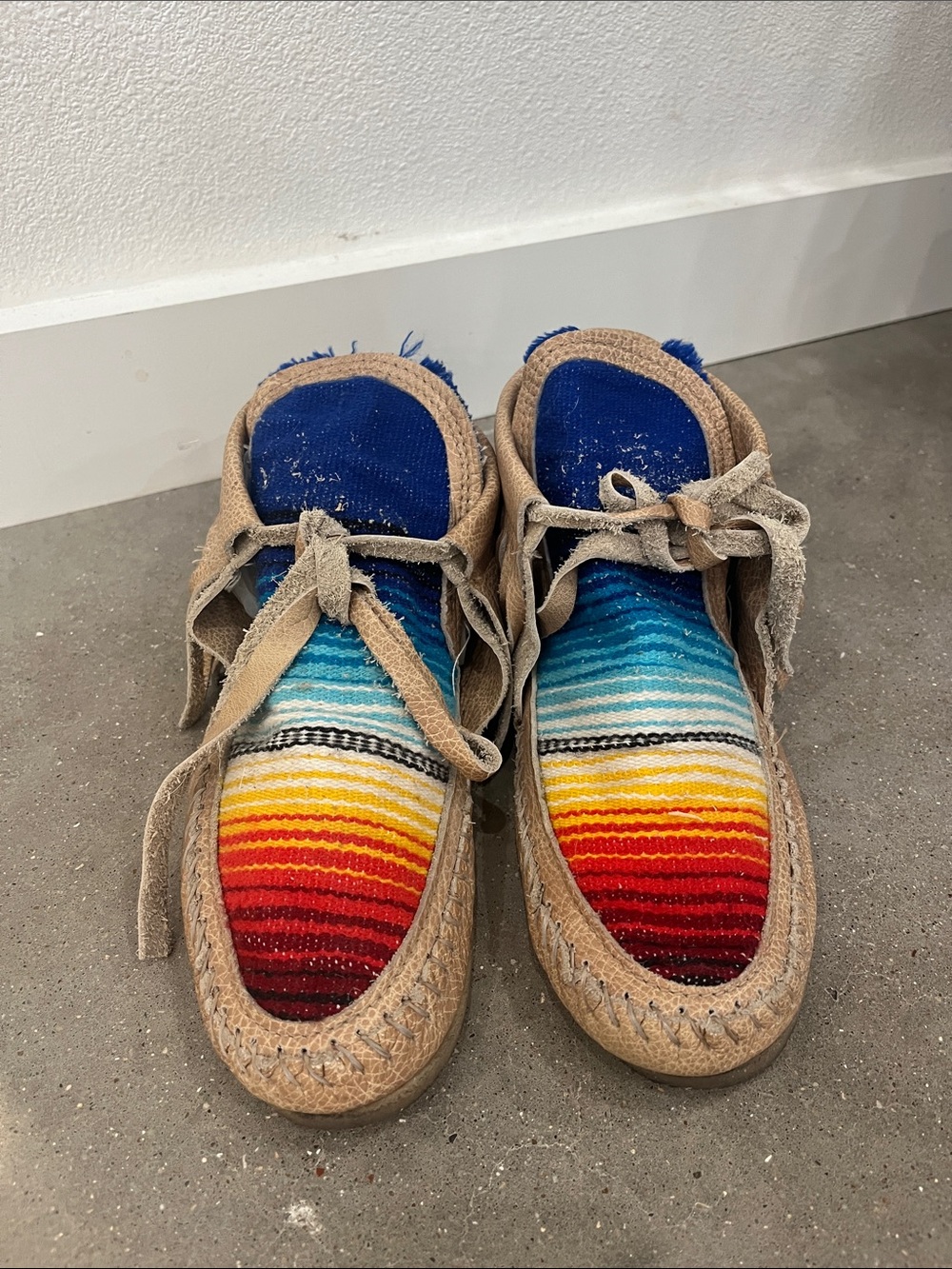 Multi-Color Southwestern Stripe Moccasin grounding shoes